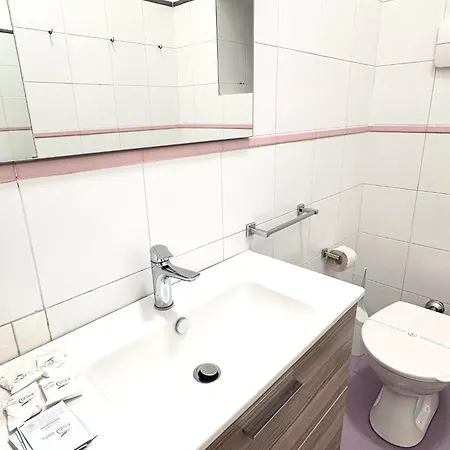 Dom wakacyjny Home Neapol